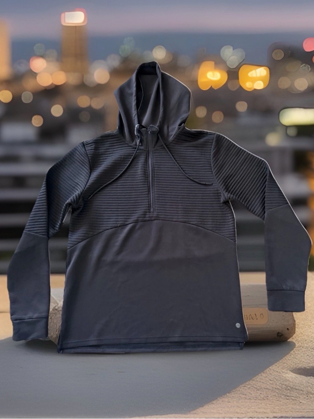 Apana men’s size M (38-40) 1/4 zip ribbed hooded athletic long sleeve shirt.